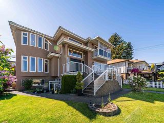 Photo 1: 31 SEA Avenue in Burnaby: Capitol Hill BN House for sale (Burnaby North)  : MLS®# R2635872