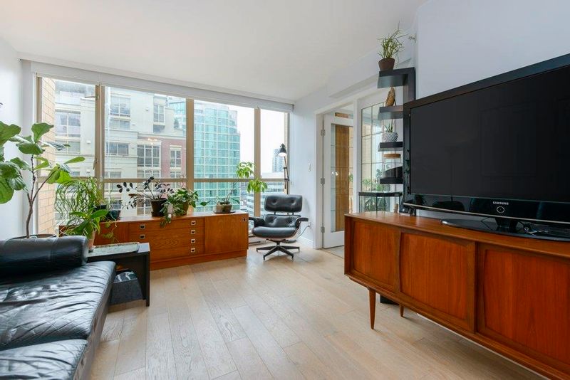 FEATURED LISTING: 1107 - 822 HOMER Street Vancouver
